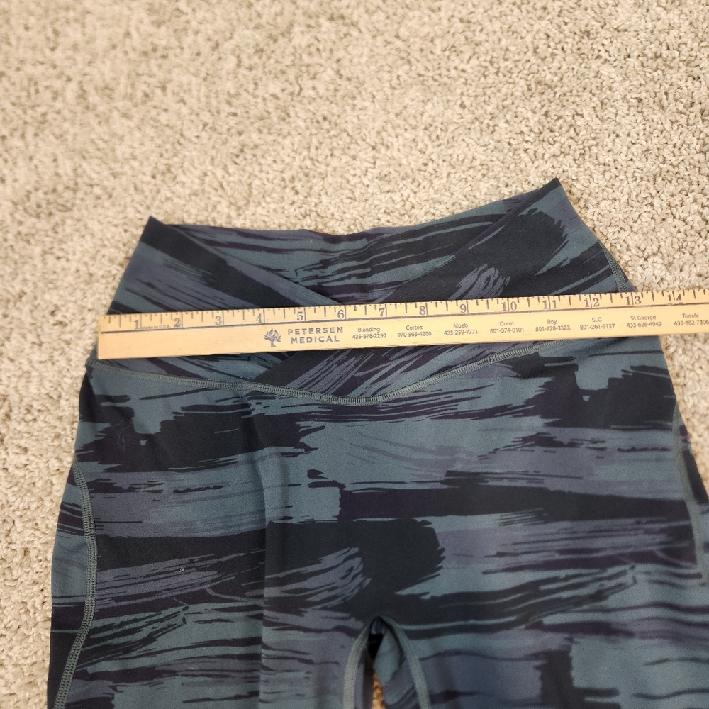 Alphalete Surface Power Legging Size Small - Picture 5 of 8